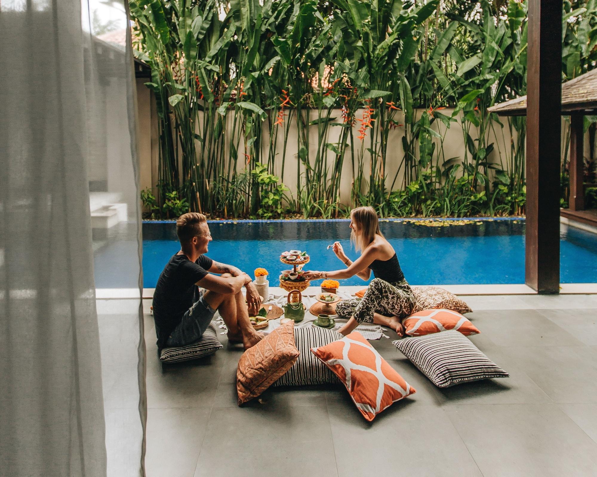 Villa Alaya Dedaun Kuta Legian Exterior foto